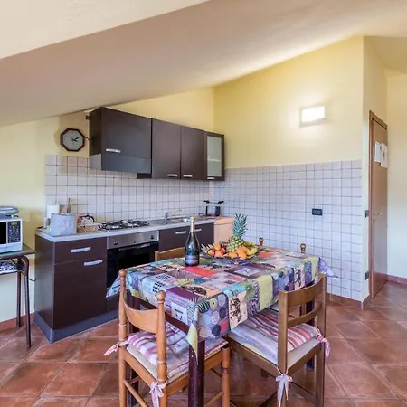 Casa Caterina Mansarda Vista דירה *