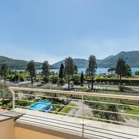 Apartment Casa Caterina Mansarda Vista *